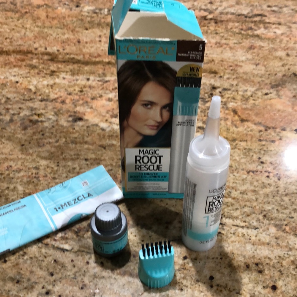 L’Oréal Paris Magic Root Rescue 10 min root hair coloring kit. Perm hair color